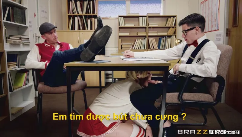 địt em gái tên đầu em gái ở trường vietsub